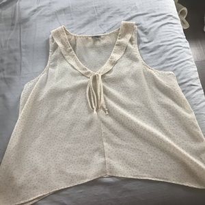 Charlotte Rousse sleeveless blouse, Size XL, cream with tiny tan pocka dots